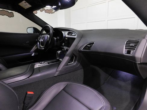 Used 2018 Chevrolet Corvette Z06 image 95