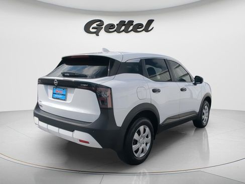 Certified 2025 Nissan Kicks S image 12