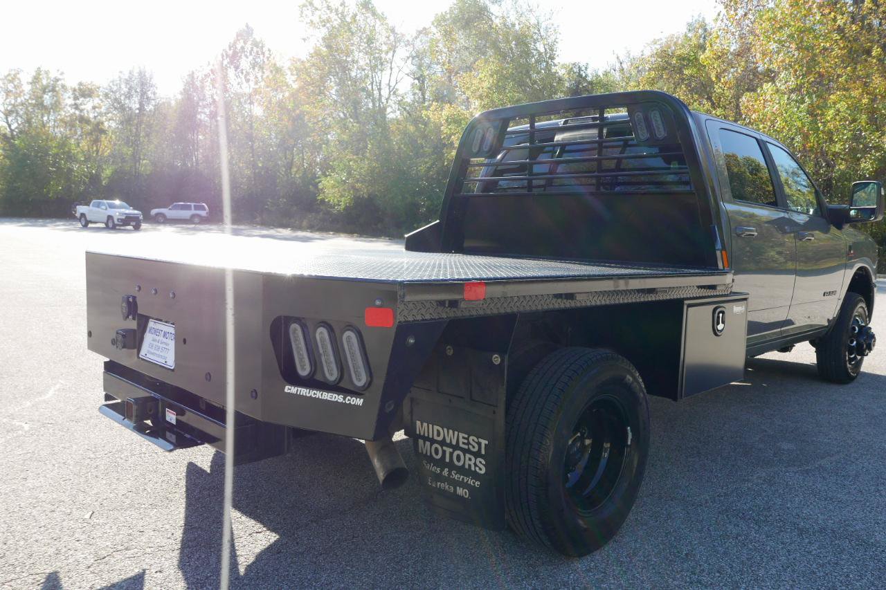 Used 2026 RAM 3500 Laramie w/ Night Edition AWD/4WD image 6