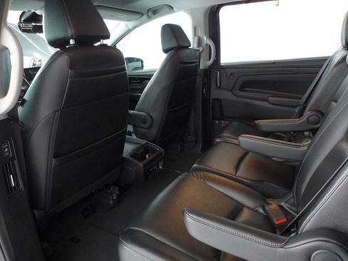 Used 2021 Honda Odyssey Touring image 45