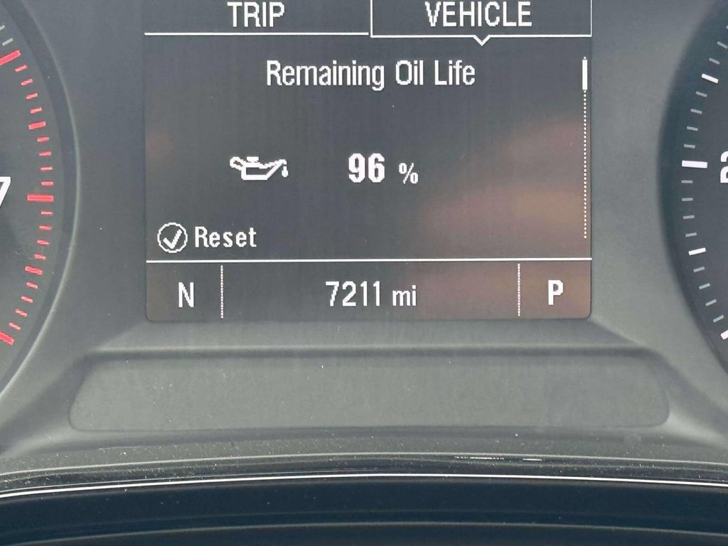 Used 2026 Chevrolet Trax LS FWD image 27