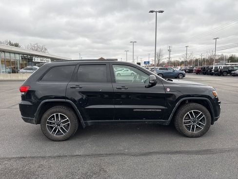 Used 2020 Jeep Grand Cherokee Trailhawk w/ Trailhawk Luxury Group image 24