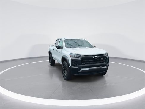 New 2026 Chevrolet Colorado Trail Boss image 3
