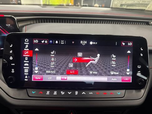 New 2026 Dodge Charger R/T AWD/4WD image 31