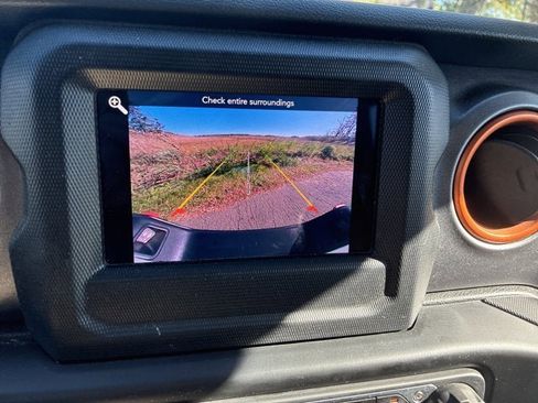 Used 2021 Jeep Gladiator Mojave w/ LED Lighting Group image 31