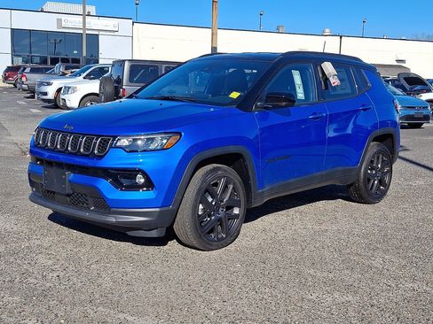 New 2026 Jeep Compass Limited image 1