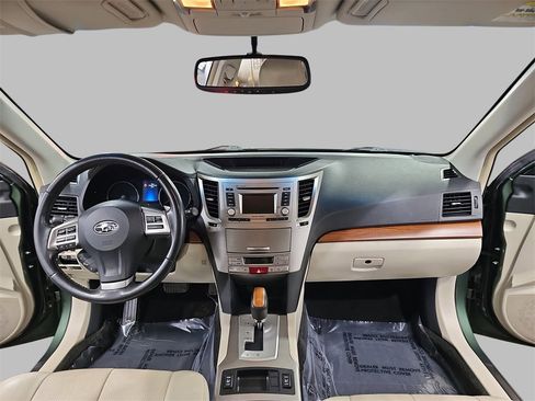 Used 2013 Subaru Outback 2.5i Limited w/ Moonroof Pkg image 11