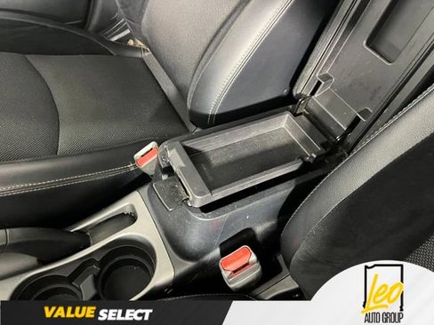 Used 2012 Mitsubishi Outlander SE AWD/4WD image 20