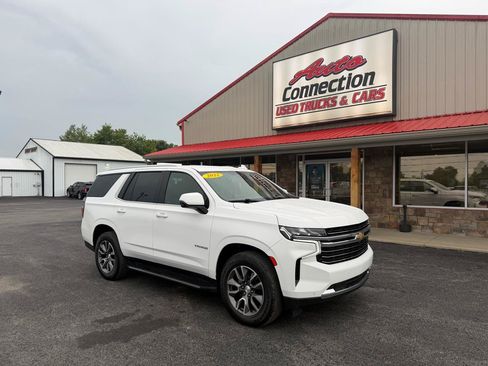 Used 2022 Chevrolet Tahoe LT w/ Luxury Package AWD/4WD image 1