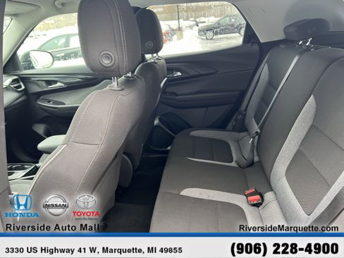 Used 2025 Chevrolet TrailBlazer LT image 24