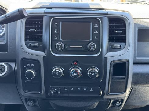 Used 2016 RAM 3500 Tradesman w/ Chrome Appearance Group AWD/4WD image 11