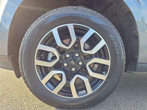 Certified 2022 Ford Maverick Lariat FWD image 14