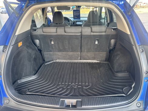 Used 2020 Honda HR-V EX image 35