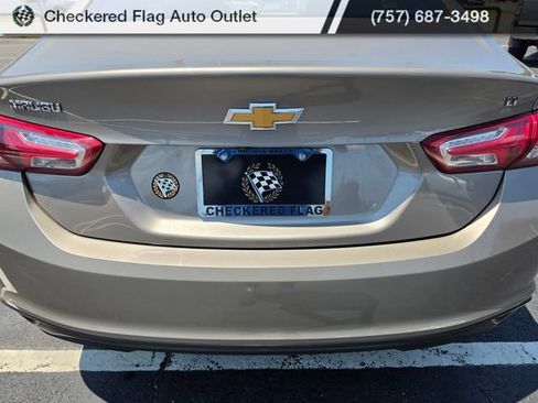 Used 2022 Chevrolet Malibu LT FWD image 13