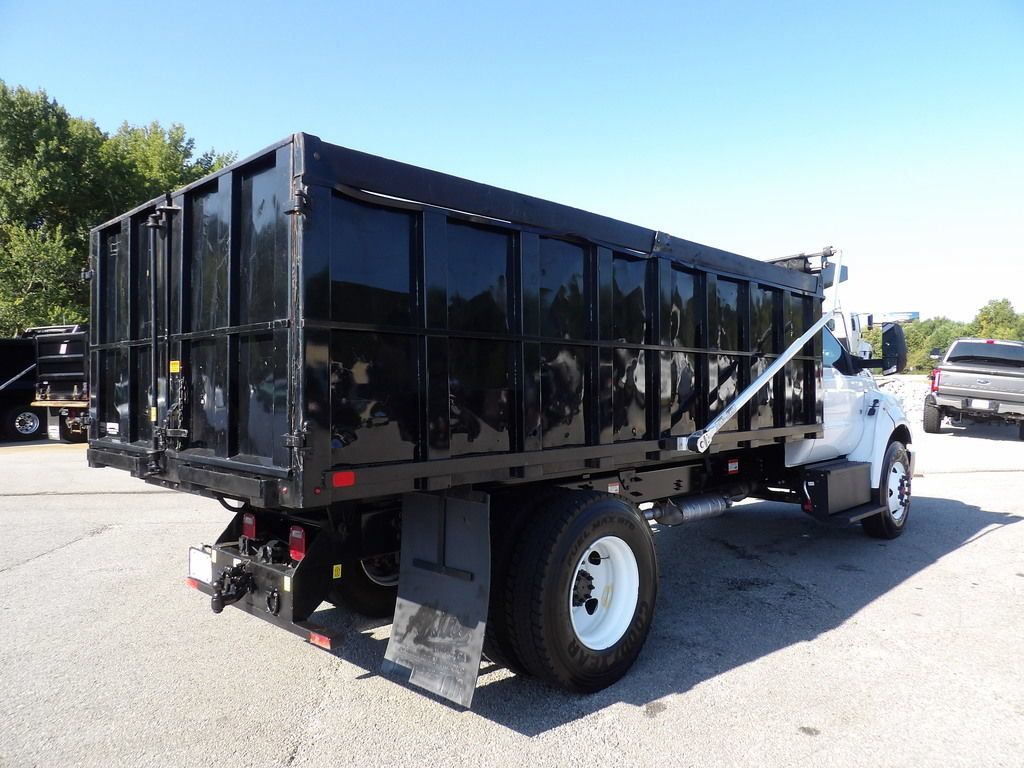 Used 2025 Ford F650 2WD Regular Cab Super Duty image 20