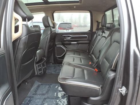 Used 2019 RAM 1500 Laramie image 12