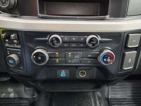 Used 2023 Ford F350 XL w/ 360-Degree Camera Package image 16