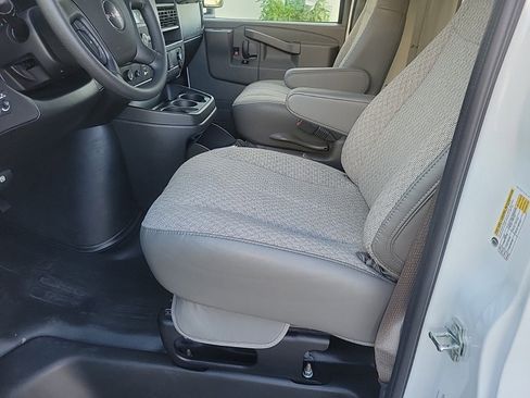 New 2025 GMC Savana 3500 w/ Power Convenience Package image 10