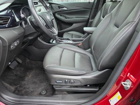 Used 2023 Buick Encore GX Essence w/ Experience Buick Package image 23