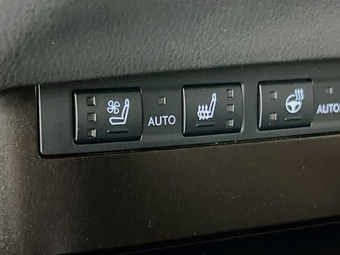 Used 2024 Lexus ES 300h w/ Premium Package image 20