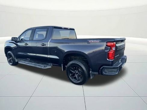 Used 2023 Chevrolet Silverado 1500 LT Trail Boss AWD/4WD image 2