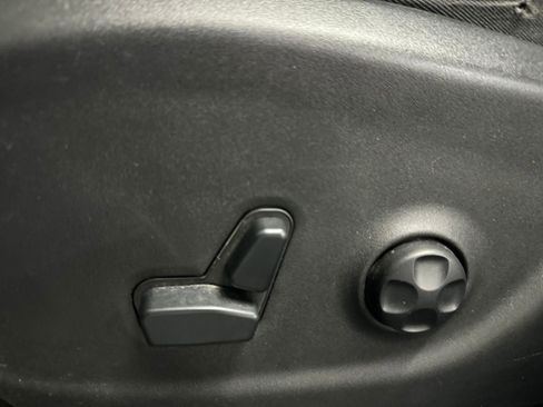 Used 2015 Jeep Cherokee Trailhawk w/ Leather Interior Group image 24