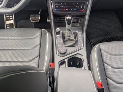Used 2024 Volkswagen Tiguan SEL R-Line AWD/4WD image 26