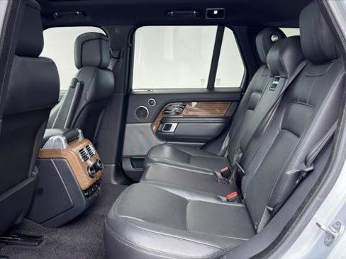 Used 2019 Land Rover Range Rover Supercharged AWD/4WD image 17