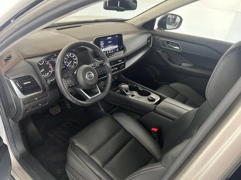 Used 2021 Nissan Rogue SL w/ Premium Package AWD/4WD image 25