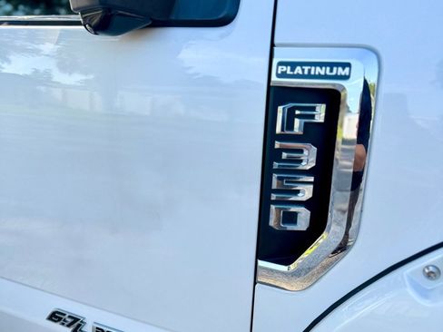 Used 2017 Ford F350 Platinum w/ Platinum Ultimate Package AWD/4WD image 10