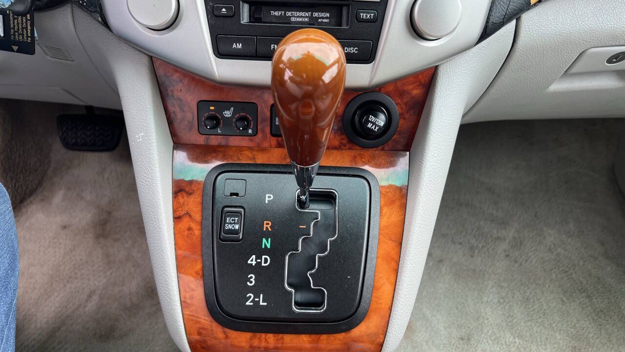 Used 2005 Lexus RX 330 AWD w/ Premium Plus Pkg image 24