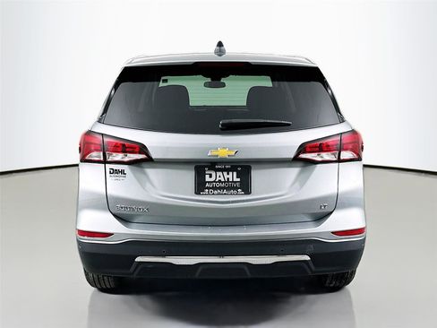 Used 2024 Chevrolet Equinox LT image 6