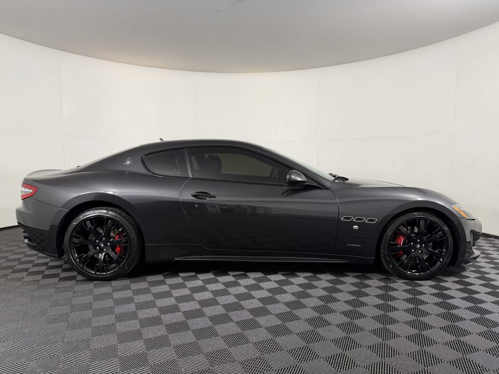Used 2017 Maserati GranTurismo Sport RWD image 4