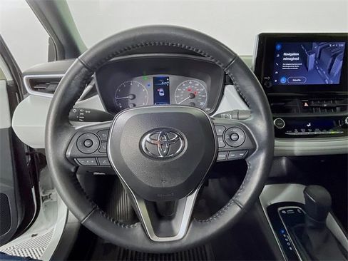 Used 2023 Toyota Corolla SE image 12