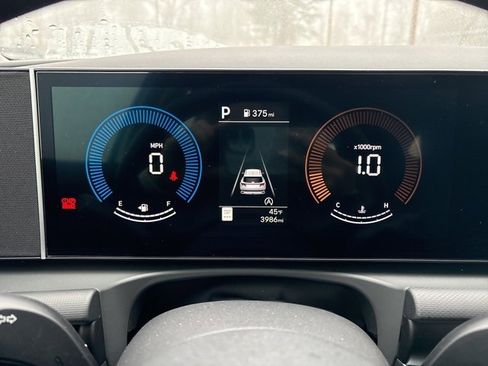 Used 2025 Hyundai Tucson SE image 17