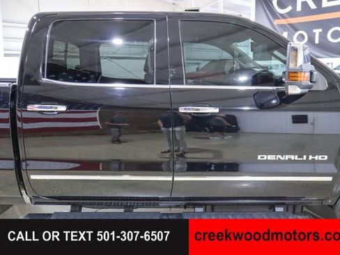 Used 2015 GMC Sierra 2500 Denali w/ Duramax Plus Package AWD/4WD image 25
