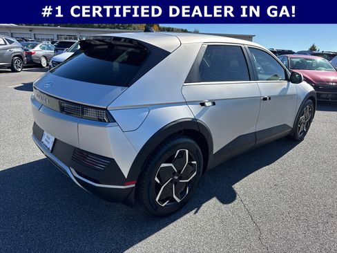 Certified 2023 Hyundai Ioniq 5 SEL w/ Cargo Package image 7