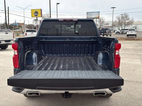 Used 2022 Chevrolet Silverado 1500 LTZ w/ Technology Package image 24
