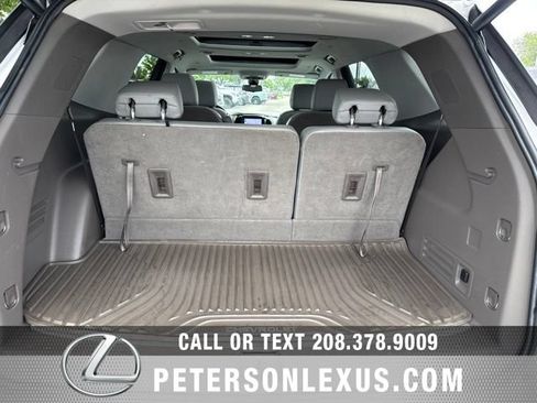 Used 2020 Chevrolet Traverse Premier AWD/4WD image 23