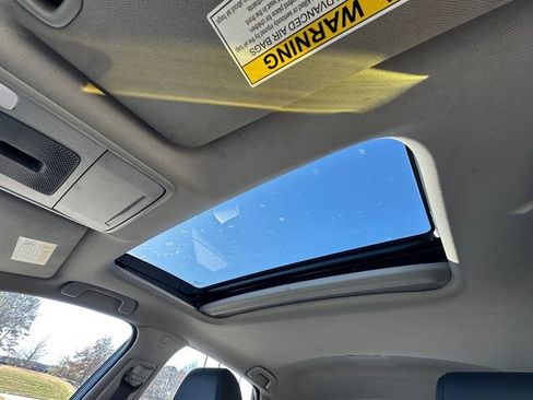 Used 2024 Acura Integra image 27