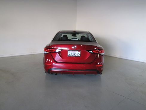 Used 2022 Nissan Sentra SV image 23