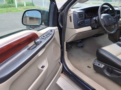 Used 2005 Ford Excursion Eddie Bauer RWD image 21
