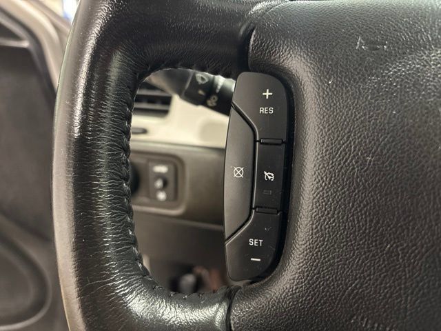 Used 2007 Chevrolet Monte Carlo SS w/ Convenience Package FWD image 16