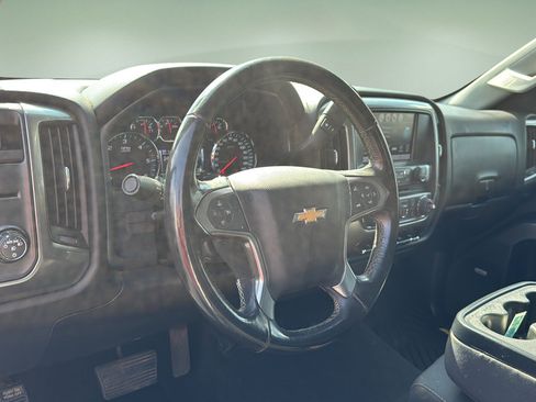 Used 2018 Chevrolet Silverado 1500 LT w/ Texas Edition RWD image 16