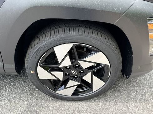 New 2026 Hyundai Kona Limited FWD image 12