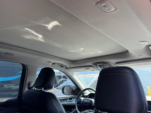 Used 2022 Jeep Grand Cherokee Limited 4xe AWD/4WD image 4