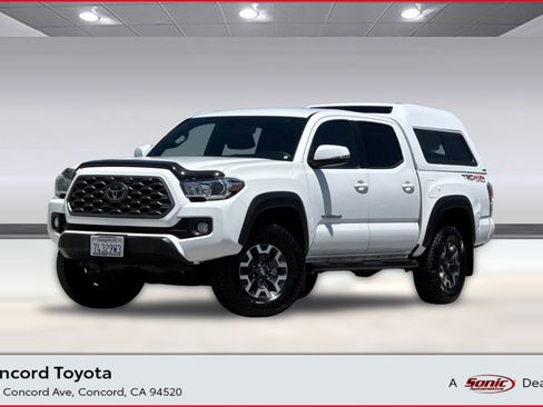 Certified 2023 Toyota Tacoma TRD Off-Road w/ Technology Package AWD/4WD image 1