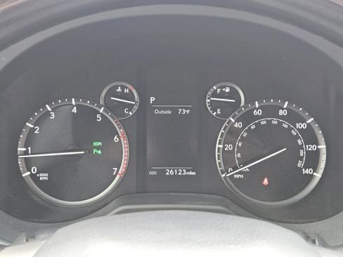 Used 2023 Lexus GX 460 Premium w/ Accessory Package image 18