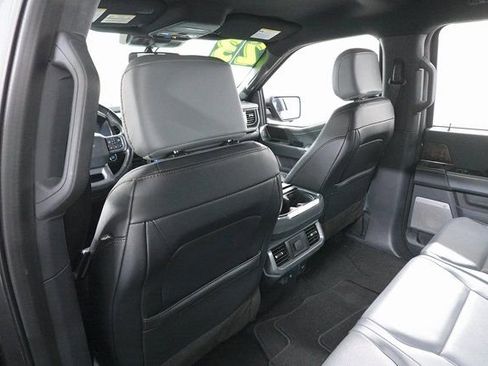 Used 2023 Ford F150 Lightning Lariat image 23