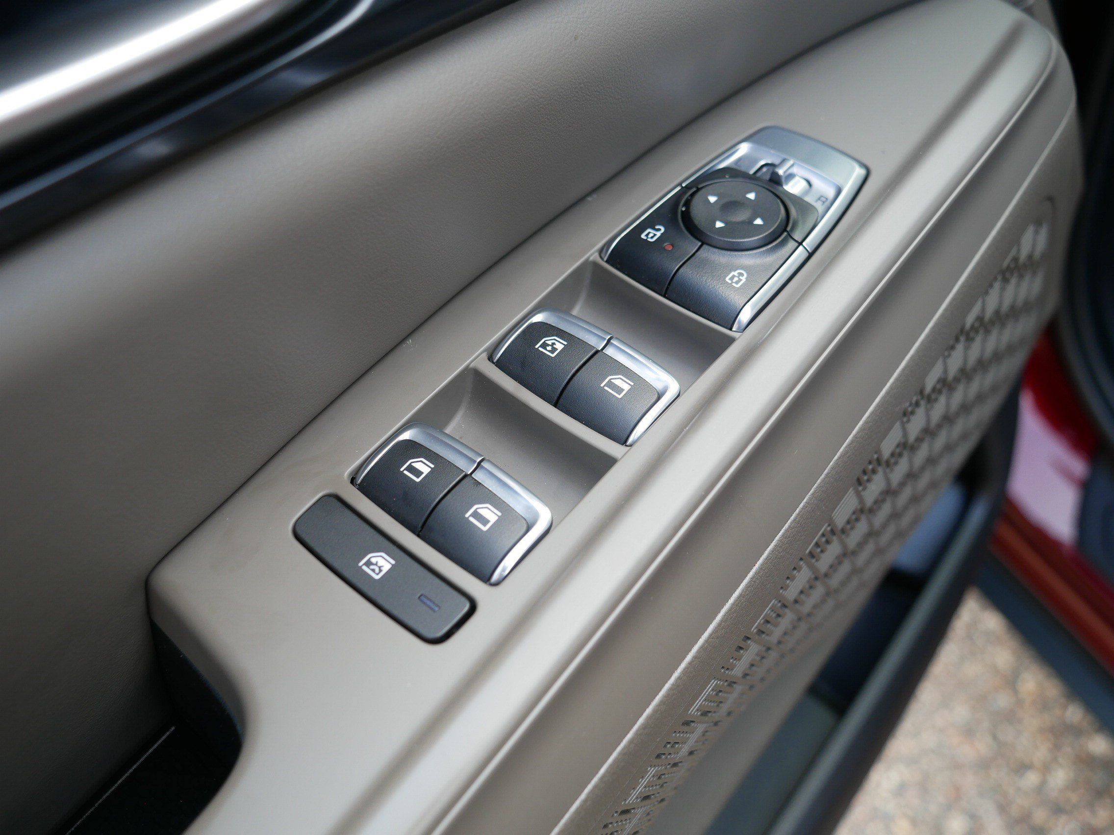 Certified 2026 Kia Carnival FWD image 19